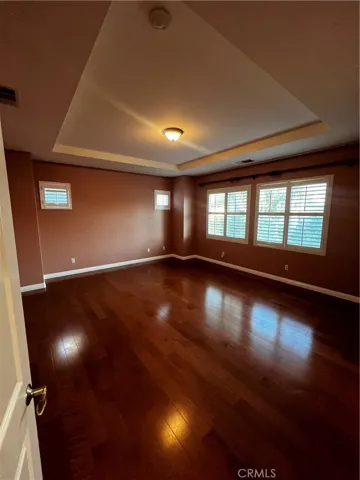 7090 Cottage Grove Drive, Eastvale, California 92880