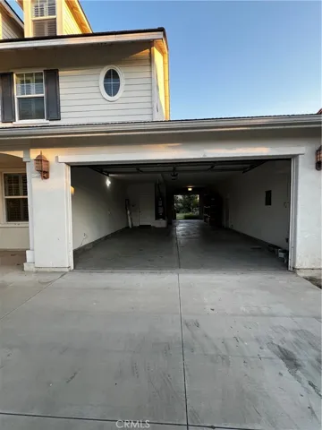 7090 Cottage Grove Drive, Eastvale, California 92880