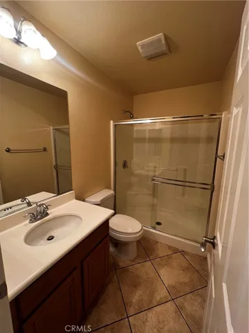 7090 Cottage Grove Drive, Eastvale, California 92880