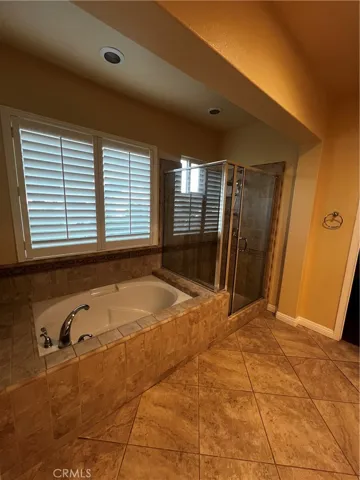 7090 Cottage Grove Drive, Eastvale, California 92880