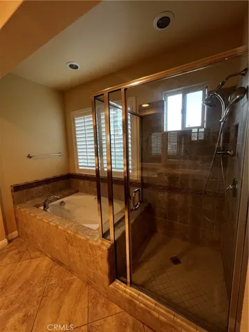 7090 Cottage Grove Drive, Eastvale, California 92880