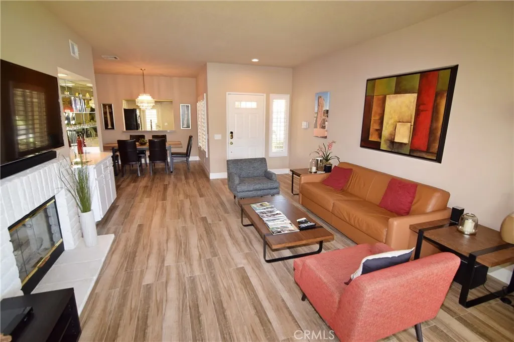 139 Villa Court, Palm Desert, California 92211 home-pic-1