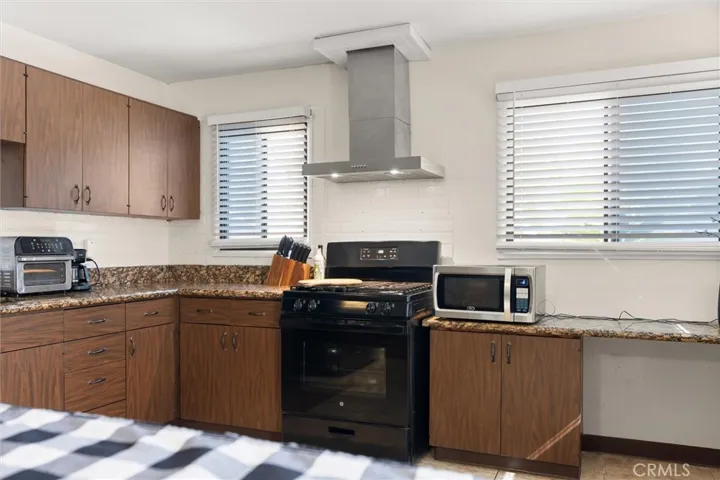616 S Boxwood Street, Anaheim, California 92802