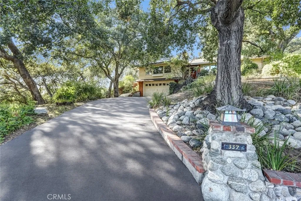 337 Meadow Lane, Monrovia, California 91016, 3 Bedrooms Bedrooms, ,2 BathroomsBathrooms,Residential,For Sale,Meadow,AR25181250
