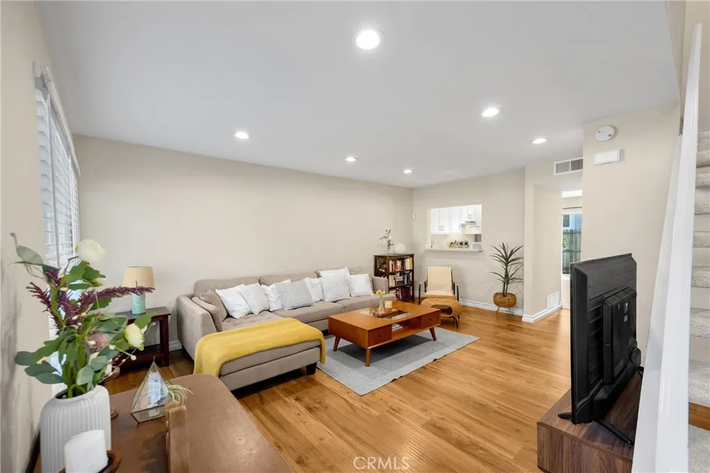25885 Trabuco Road 306, Lake Forest, California 92630 home-pic-3
