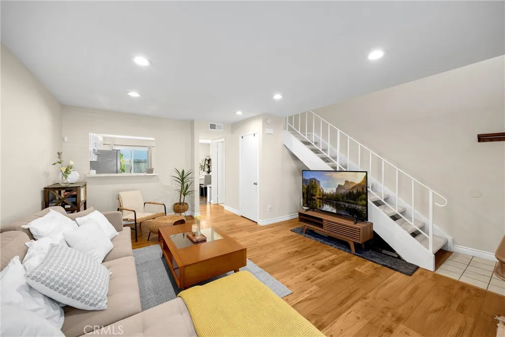 25885 Trabuco Road 306, Lake Forest, California 92630 home-pic-4