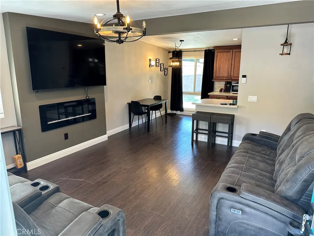 18470 7th Street, Bloomington, California 92316 home-pic-1