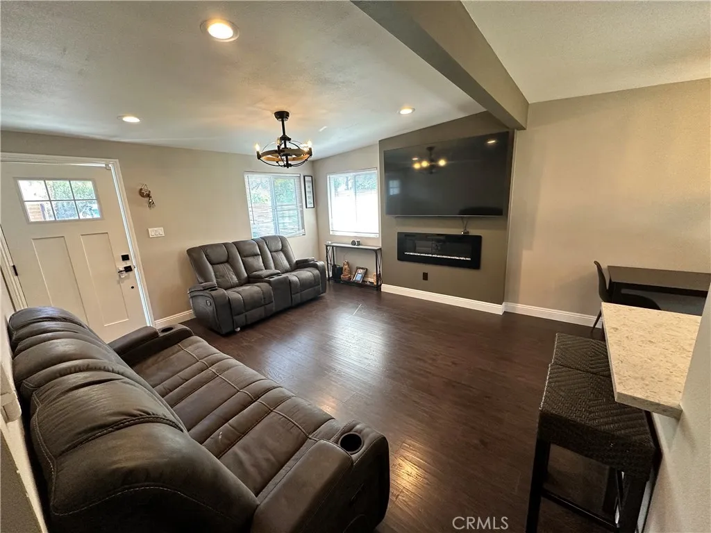 18470 7th Street, Bloomington, California 92316 home-pic-3