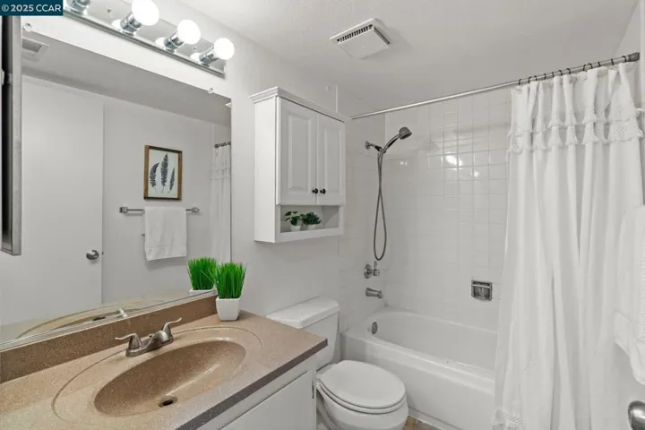879 Camelback Pl, Pleasant Hill, California 94523