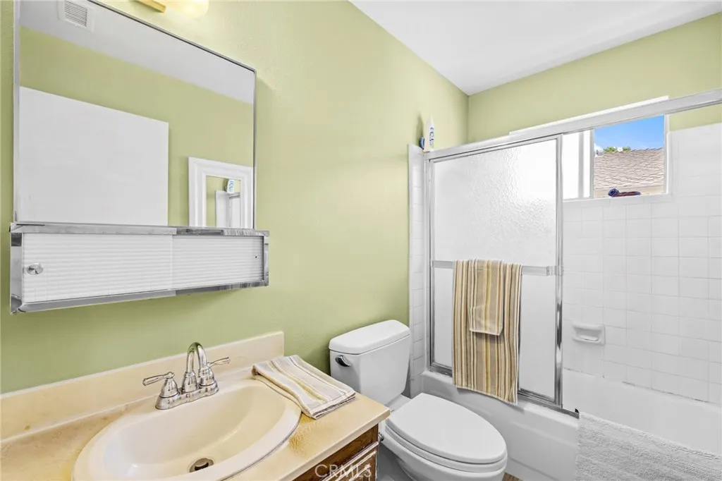 3015 Knollwood Avenue, La Verne, California 91750 home-pic-14