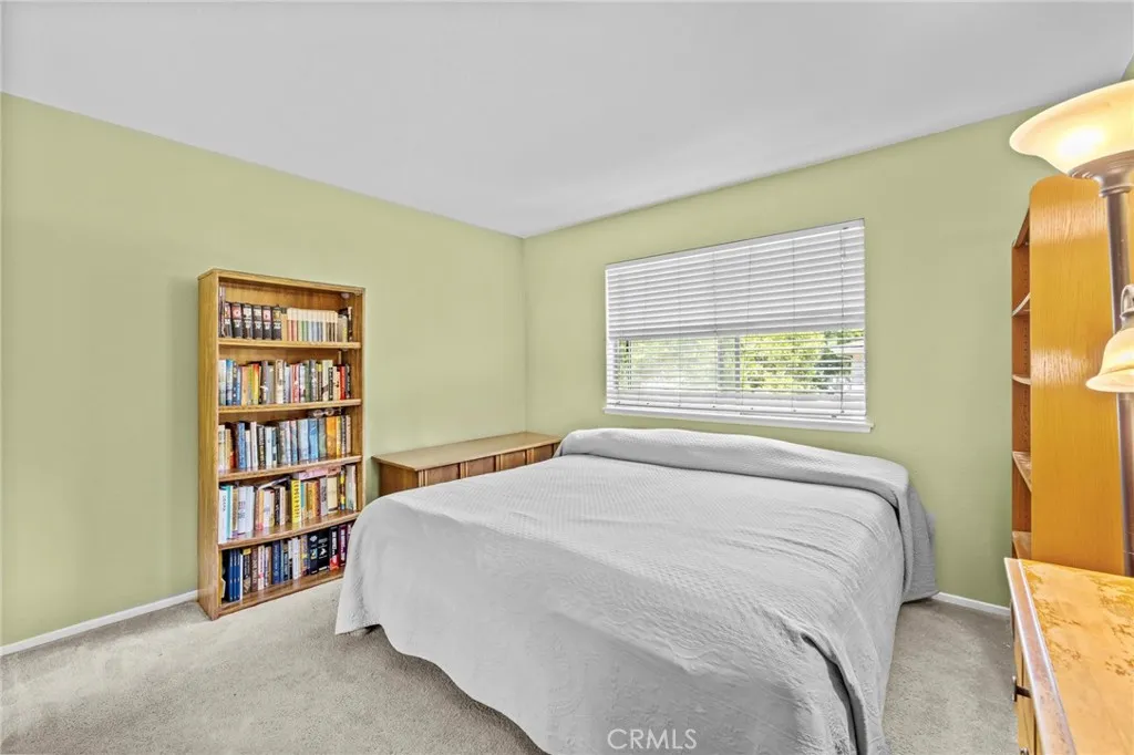 3015 Knollwood Avenue, La Verne, California 91750 home-pic-15