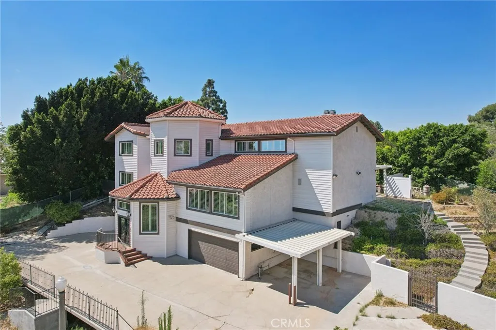 5754 Kellogg Drive, Yorba Linda, California 92886 home-pic-2