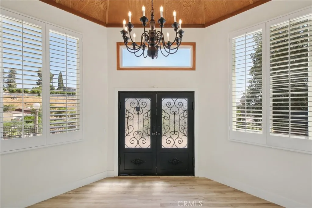 5754 Kellogg Drive, Yorba Linda, California 92886 home-pic-5