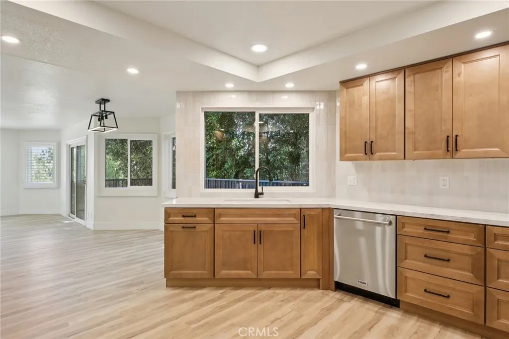 5754 Kellogg Drive, Yorba Linda, California 92886 home-pic-10