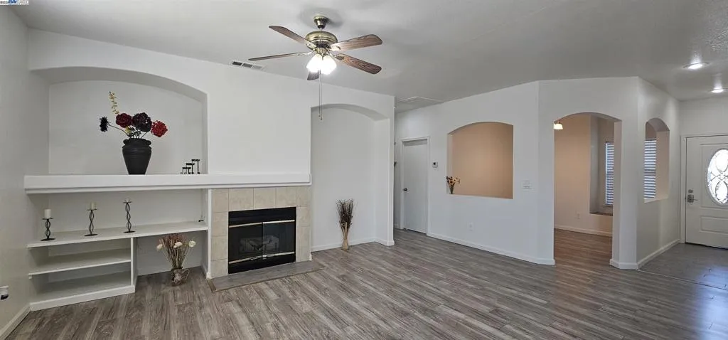 16712 Sheffield St, Delhi, California 95315