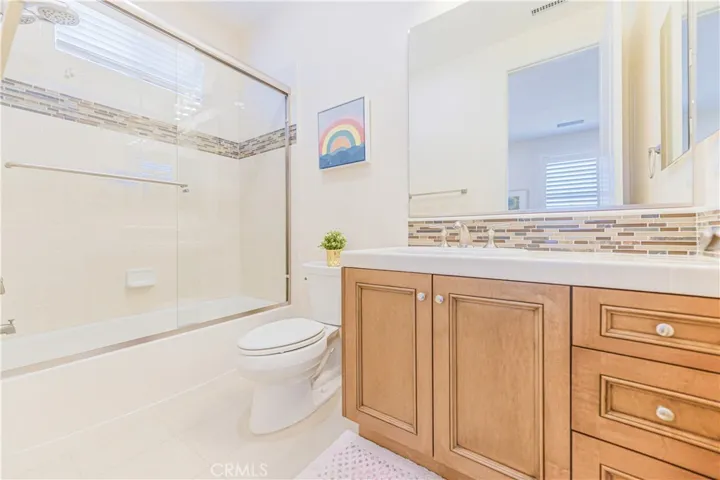 fourth bathroom