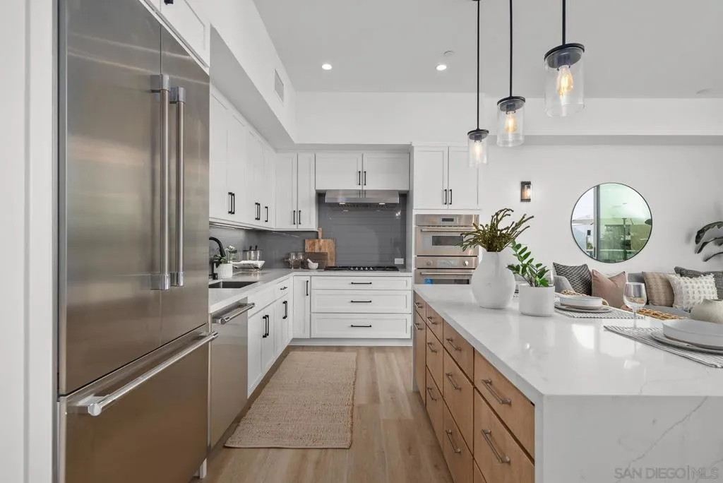 2646 State Street, Carlsbad, California 92008 home-pic-2