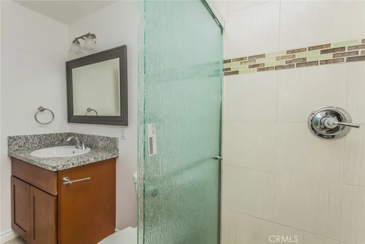 813 1/2 N Figueroa Street, Santa Ana, California 92703
