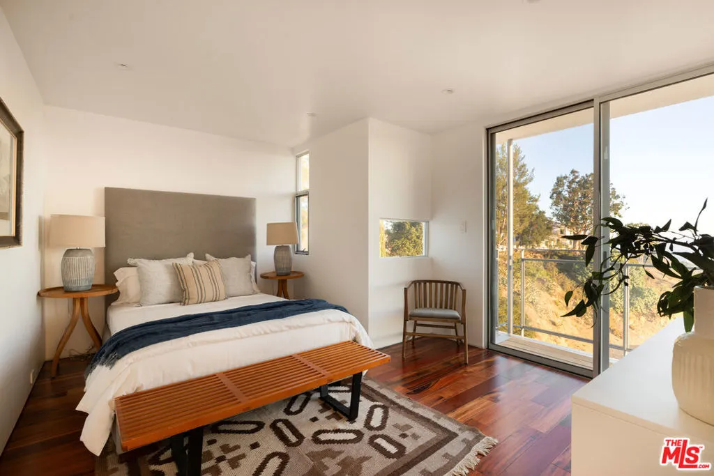 6300 Mulholland Highway, Los Angeles, California 90068 home-pic-28