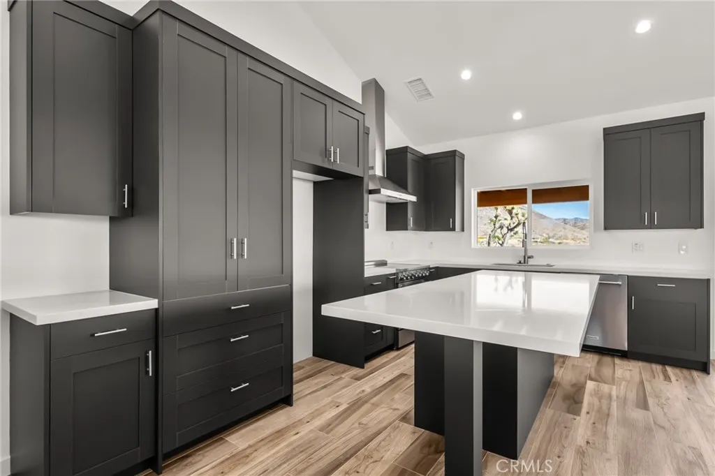 56215 Paseo Los Ninos, Yucca Valley, California 92284 home-pic-16