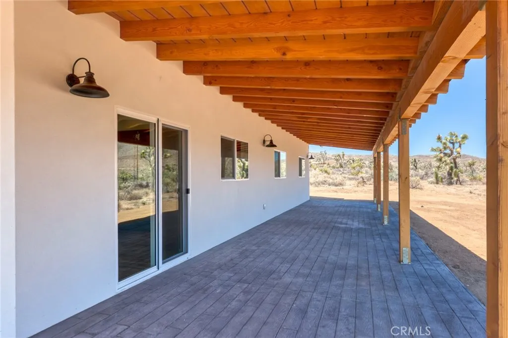 56215 Paseo Los Ninos, Yucca Valley, California 92284 home-pic-3