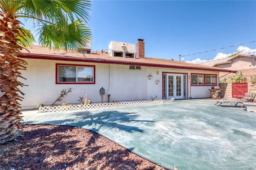 7515 Pinon Drive, Yucca Valley, California 92284 home-pic-31