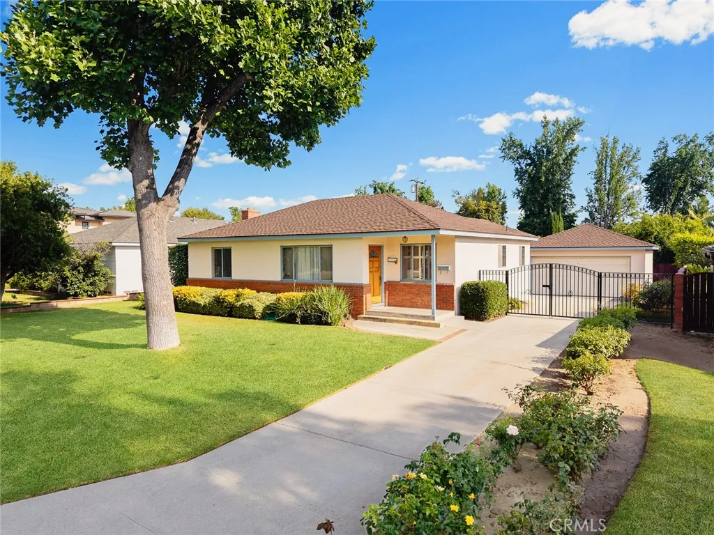 308 Danimere Avenue, Arcadia, California 91006, 3 Bedrooms Bedrooms, ,2 BathroomsBathrooms,Residential,For Sale,Danimere,WS25173694