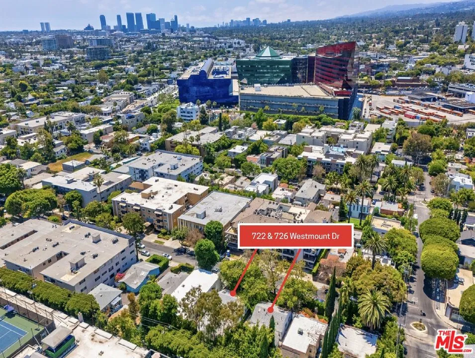 722 726 Westmount Drive, West Hollywood, California 90069, 8 Bedrooms Bedrooms, ,8 BathroomsBathrooms,Residential Income,For Sale,Westmount,25577475