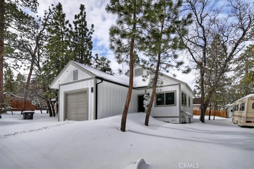 374 Los Angeles Avenue, Sugarloaf, California 92386 home-pic-2