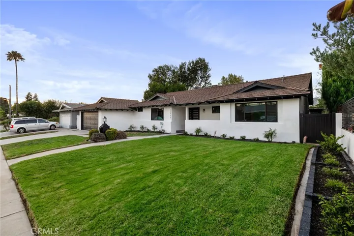 16955 Tupper Street, Northridge, California 91343