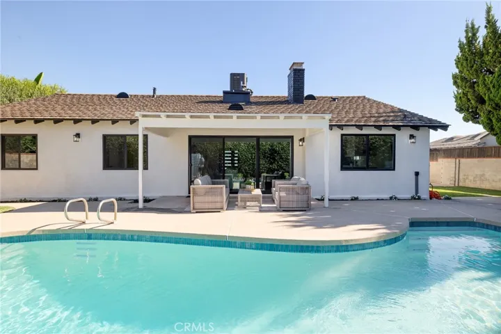 16955 Tupper Street, Northridge, California 91343