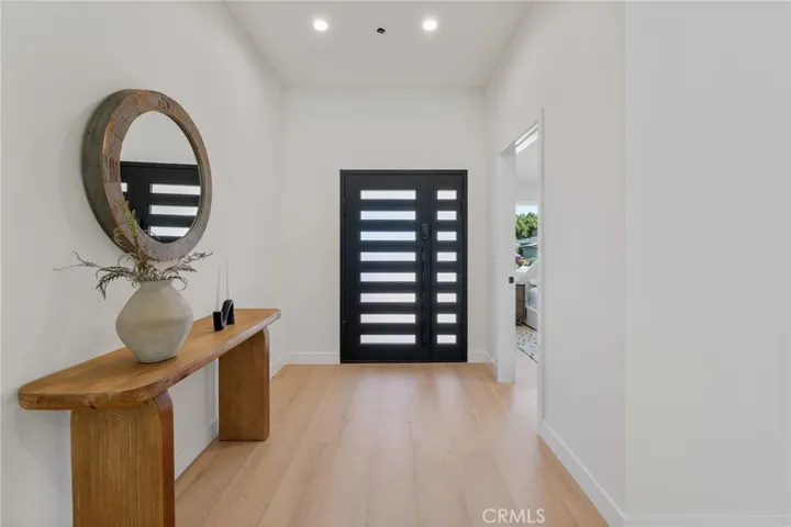16955 Tupper Street, Northridge, California 91343