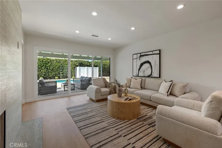 16955 Tupper Street, Northridge, California 91343