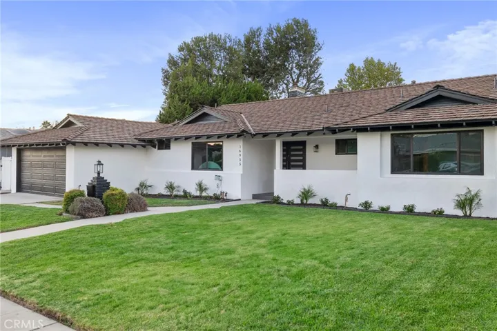 16955 Tupper Street, Northridge, California 91343