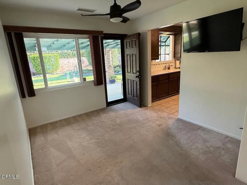 489 Mara Avenue, Ventura, California 93004 home-pic-3