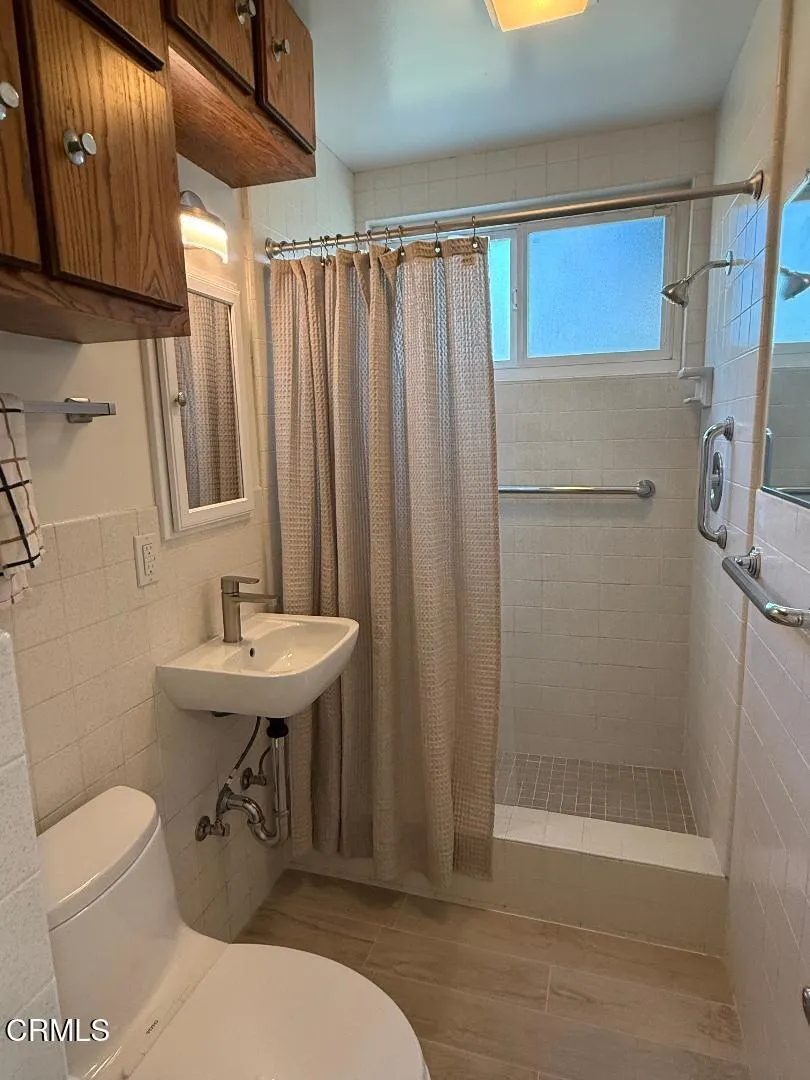 489 Mara Avenue, Ventura, California 93004 home-pic-13