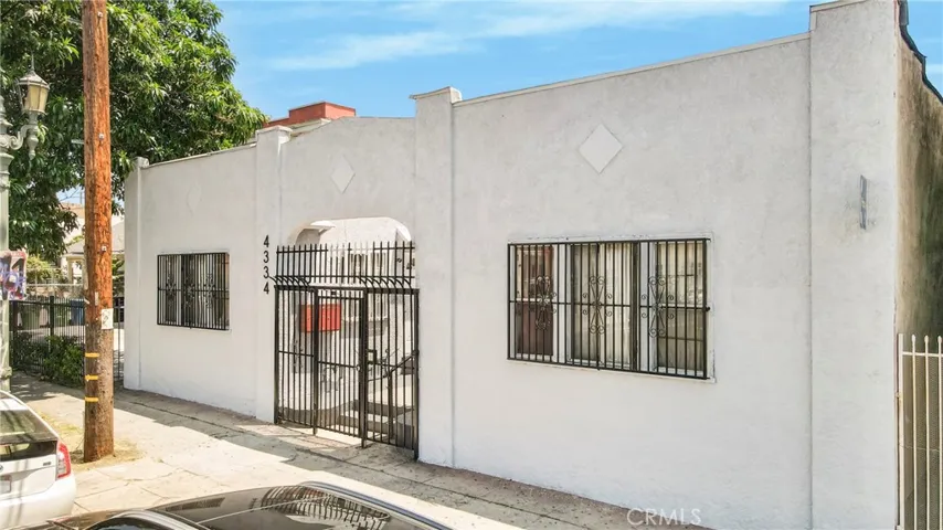4334 S Main Street, Los Angeles, California 90037