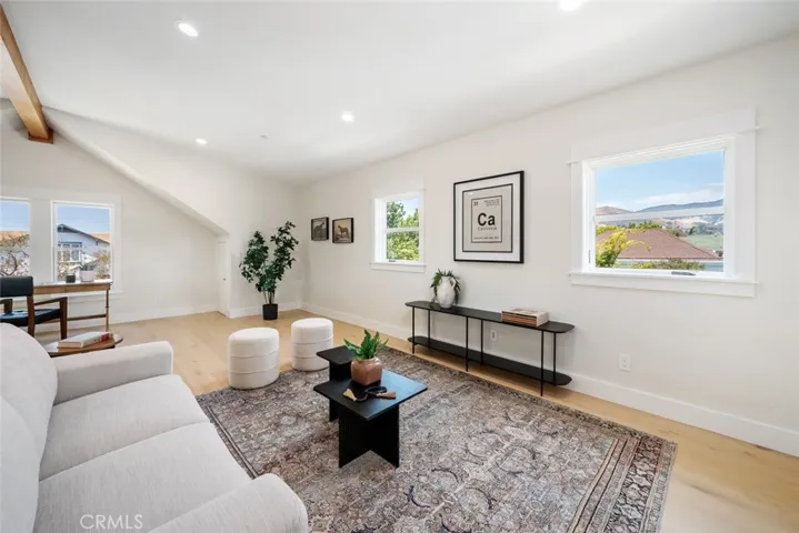 1171 Peach Street, San Luis Obispo, California 93401