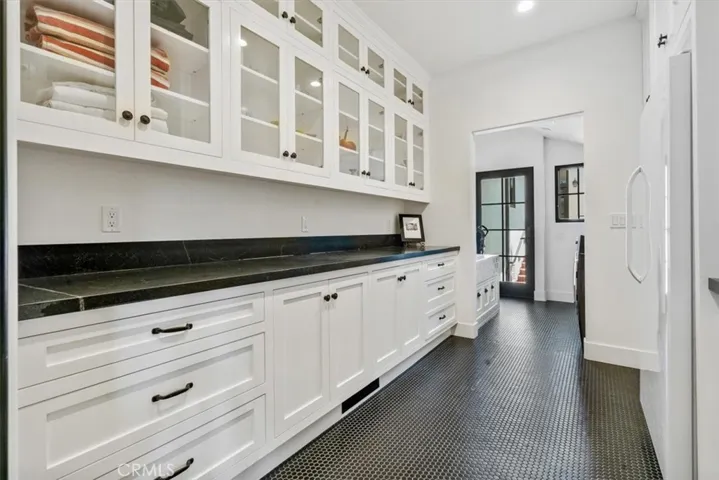 150 Los Robles Court, San Luis Obispo, California 93405