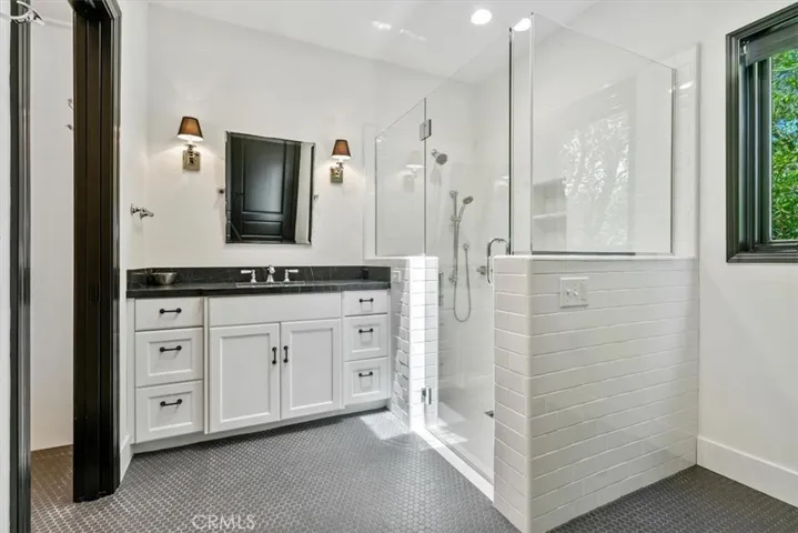 150 Los Robles Court, San Luis Obispo, California 93405