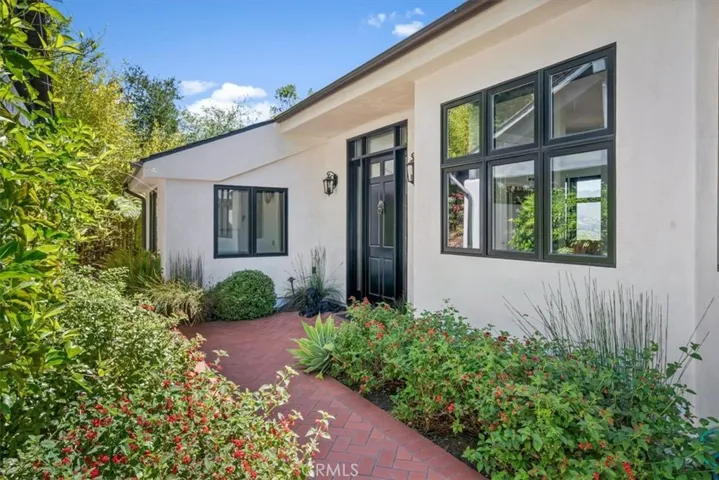 150 Los Robles Court, San Luis Obispo, California 93405