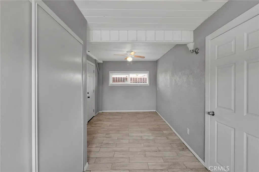 33454 Hampton Way, Daggett, California 92327 home-pic-11