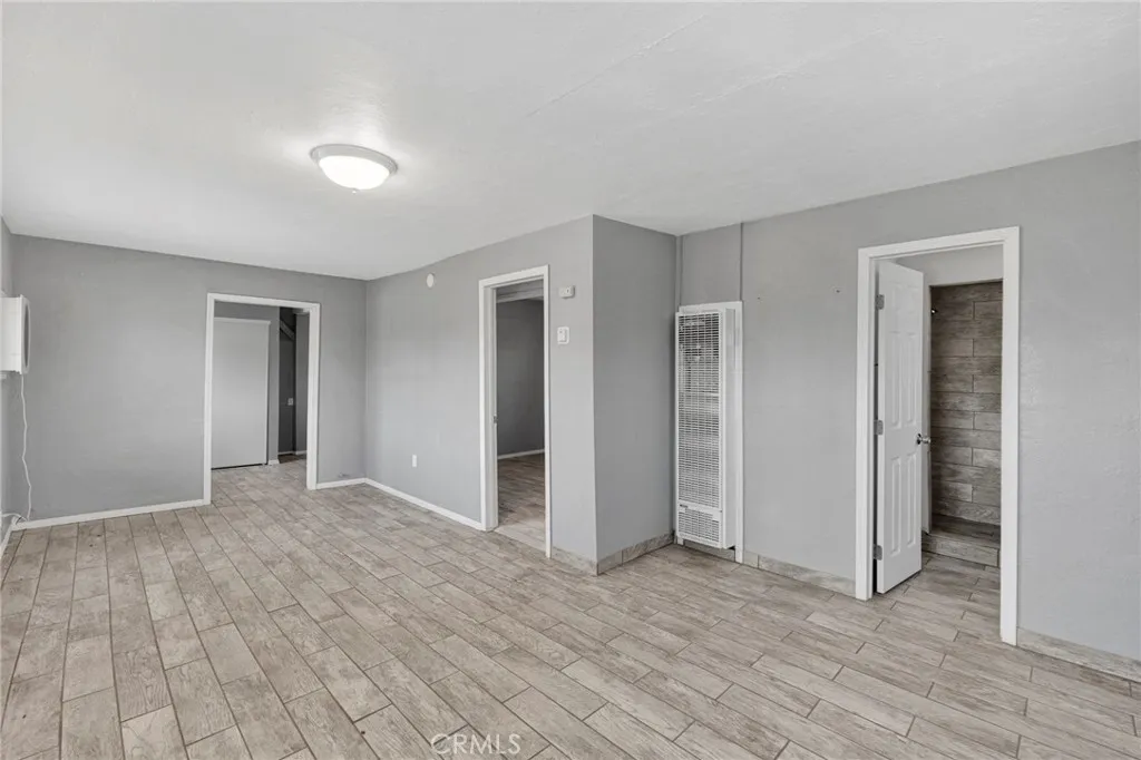 33454 Hampton Way, Daggett, California 92327 home-pic-5