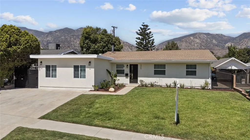 13240 -13242 Tripoli Avenue, Sylmar, California 91342, 4 Bedrooms Bedrooms, ,3 BathroomsBathrooms,Residential,For Sale,Tripoli,GD25180618