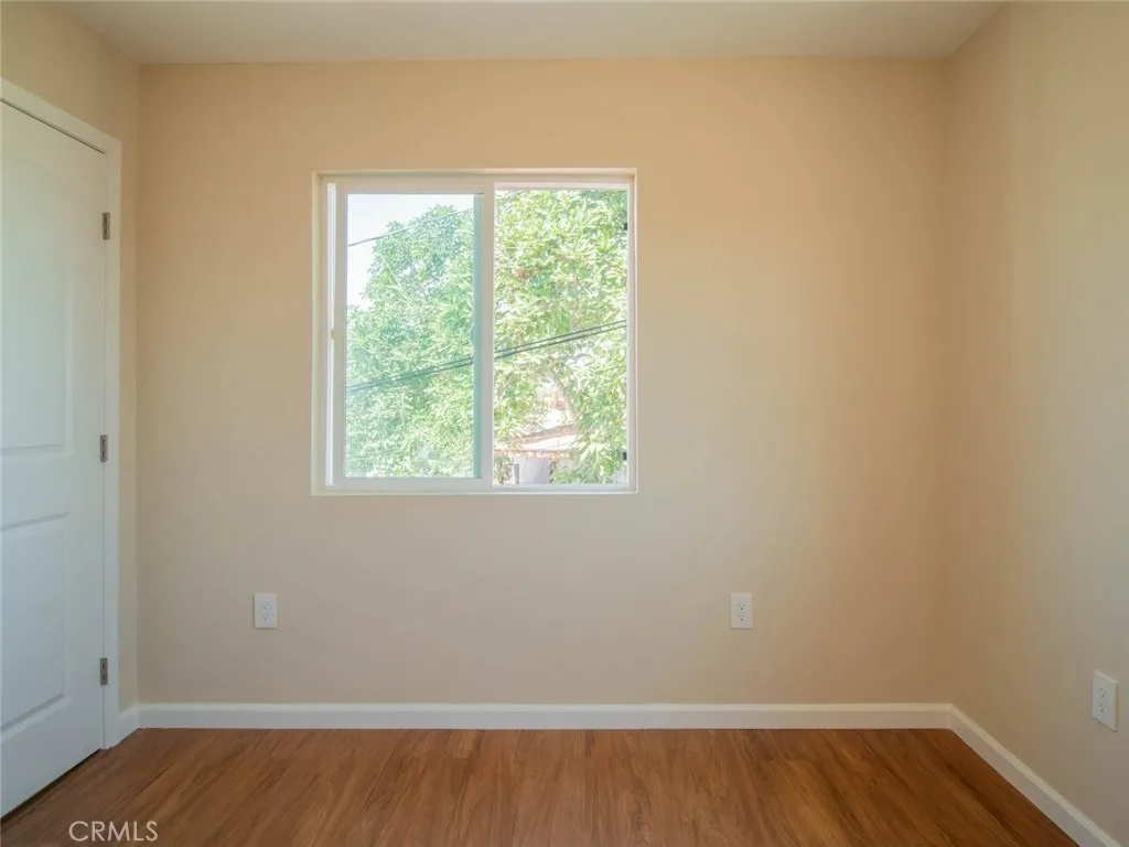 1805 W 35th Street, Los Angeles, California 90018 home-pic-32