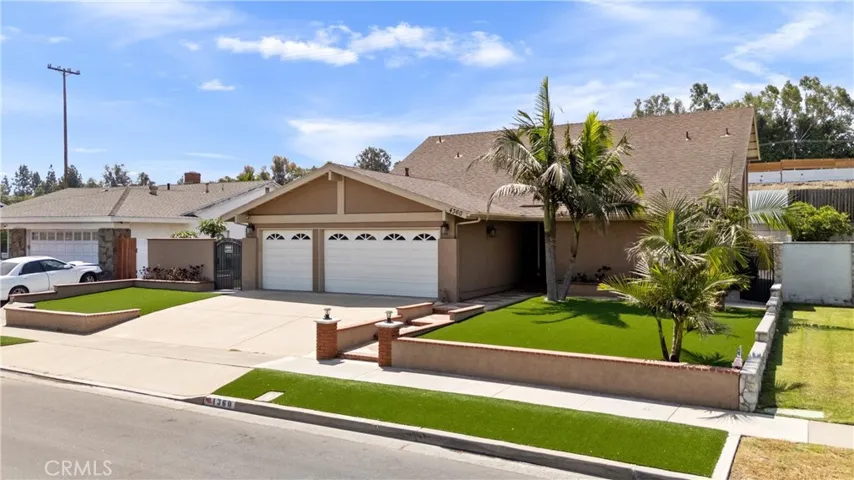 Low maintenance Front and Back yards with Artificial Turf