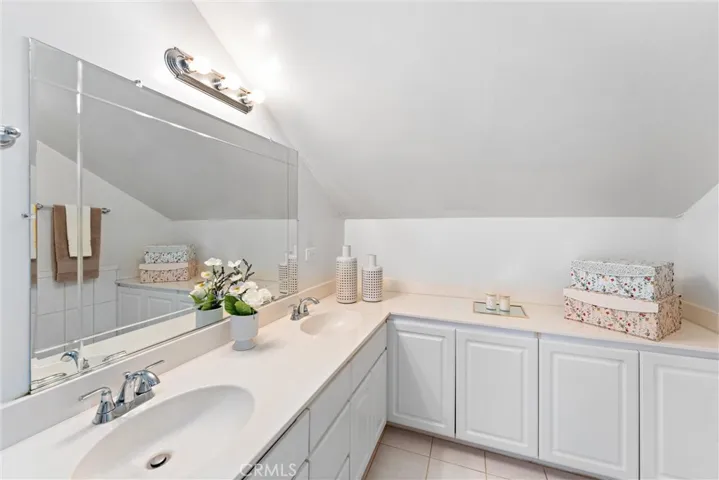 Double Sinks with plenty of storage