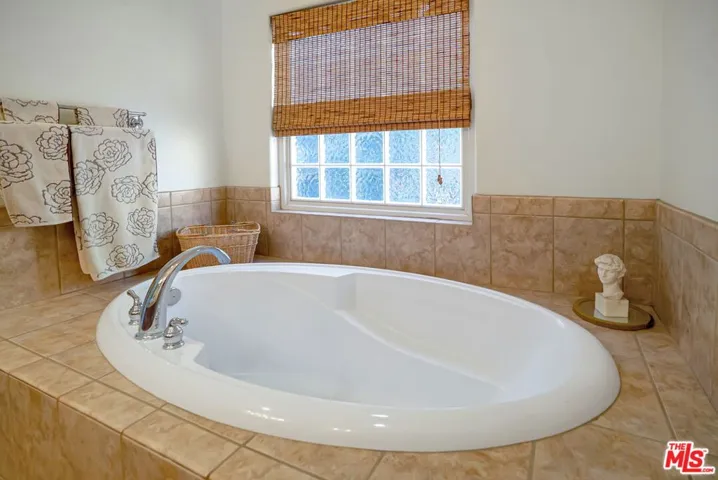13434 Cuando Way, Desert Hot Springs, California 92240