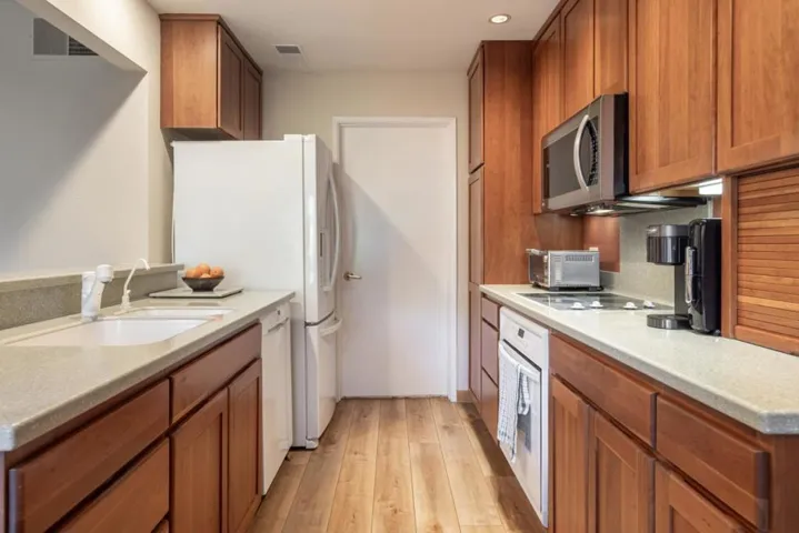 1360 Josselyn Canyon Road 40, Monterey, California 93940