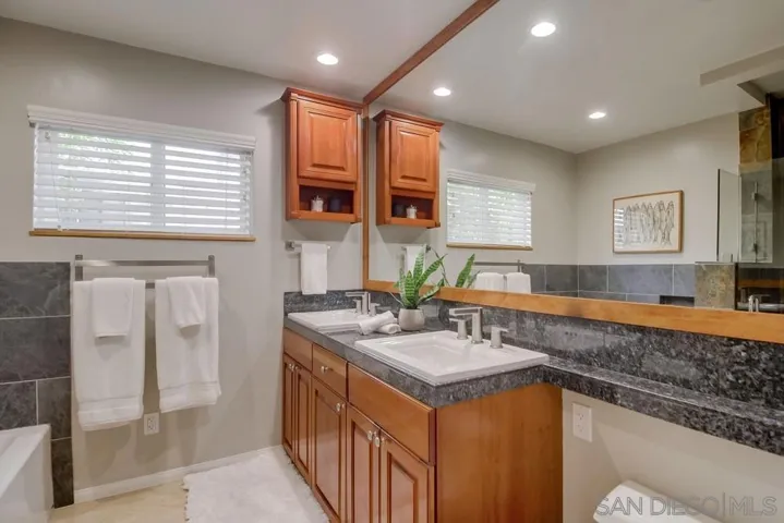 1256 Plum Street, San Diego, California 92106